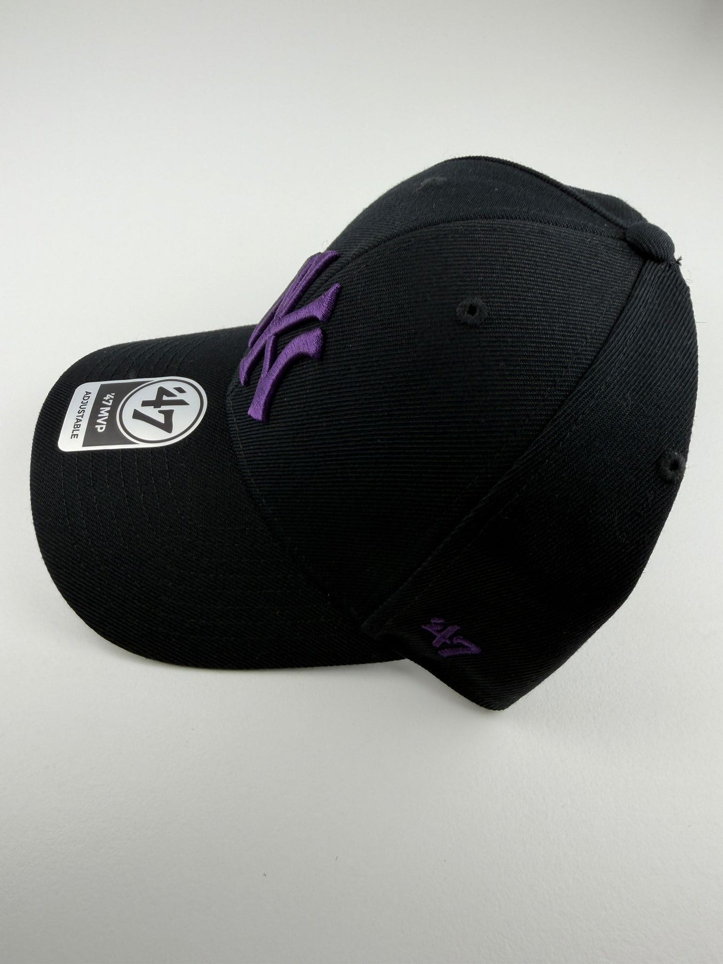 '47 Brand NY Yankees MVP Cap – Schwarz/Lila