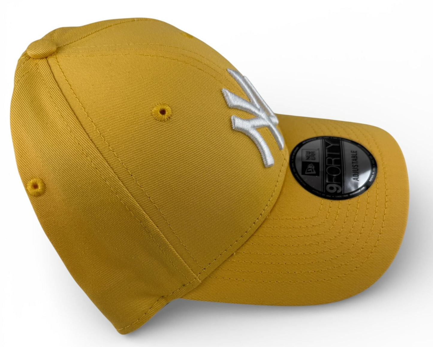 New Era 9FORTY NY Yankees League Essential Cap – Mustard