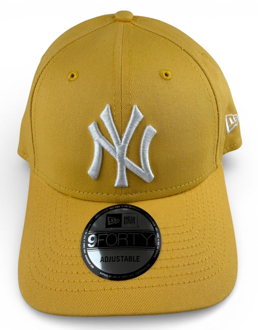 New Era 9FORTY NY Yankees League Essential Cap – Mustard