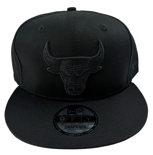 New Era x Chicago Bulls – 9Fifty Snapback Cap Tonal (All-Black) – M/L