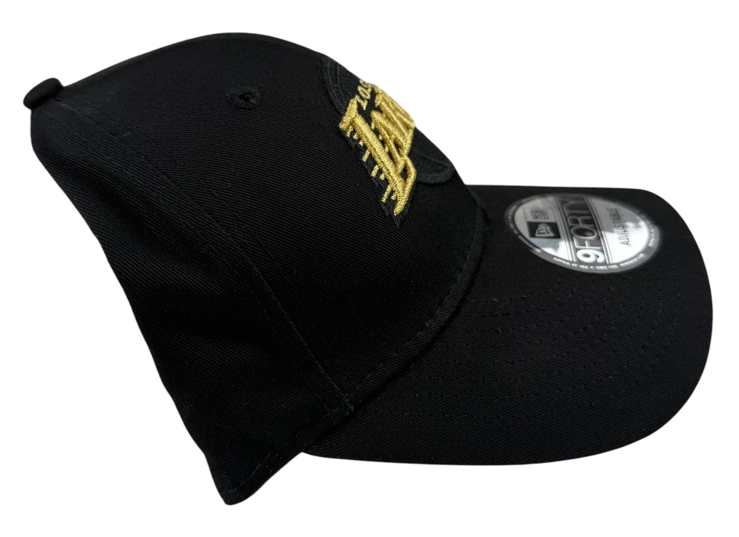 New Era x LA Lakers – 9Forty Metallic Cap (Black/Gold)