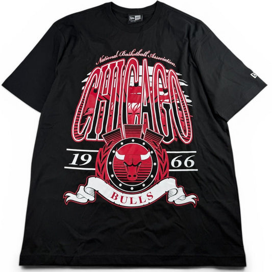 New Era NBA Chicago Bulls 1966 Graphic T-Shirt – Schwarz M